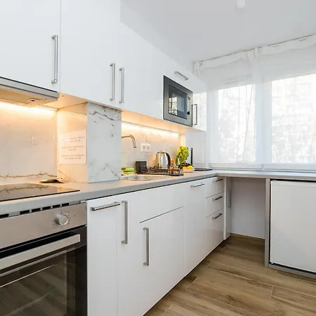 Shortstaypoland Jana Pawla II Warsaw Exterior photo