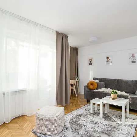 Shortstaypoland Jana Pawla II Warsaw Exterior photo