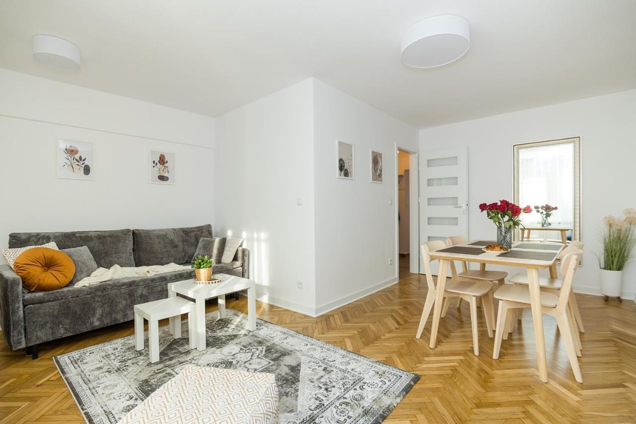 Shortstaypoland Jana Pawla Ii Warsaw